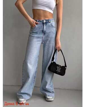 Женские джинсы