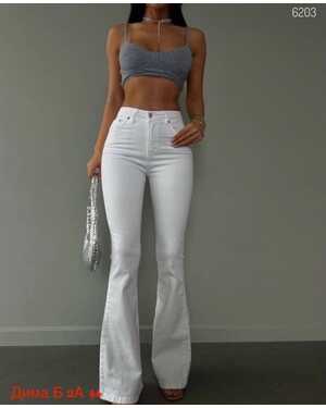 Женские джинсы